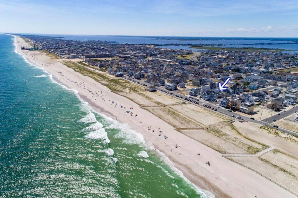 Ocean And Beach Views From Five Decks In Ortley Beach Seaside Heights Exterior photo